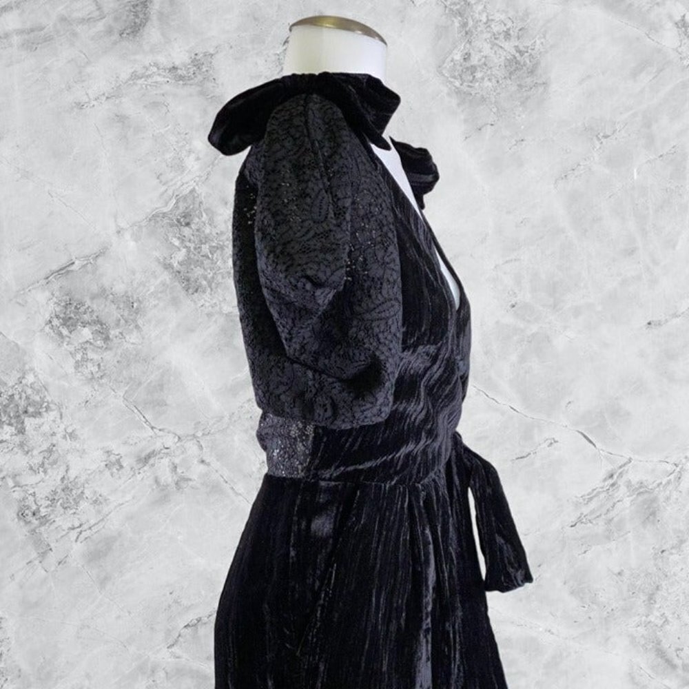 TULAROSA Cher V-neck Velvet Jumpsuit - Black - Picture 6 of 10